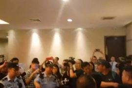 两口子上门讨债:家庭债务问题的解决之道 两口子上门讨债:家庭债务问题的解决之道