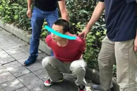 公共场所用海报讨债:合法途径与道德考量 公共场所用海报讨债:合法途径与道德考量