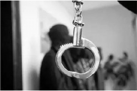 讨债砸门一般判几年:法律视角下的讨债行为与法律责任 讨债砸门一般判几年:法律视角下的讨债行为与法律责任